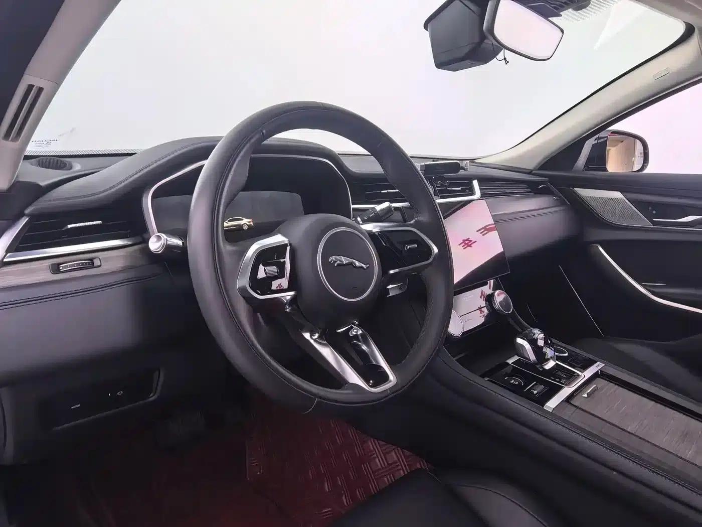 2021 Jaguar XFL 2.0T P200 2WD Elite Luxury Edition — миниатюра 16
