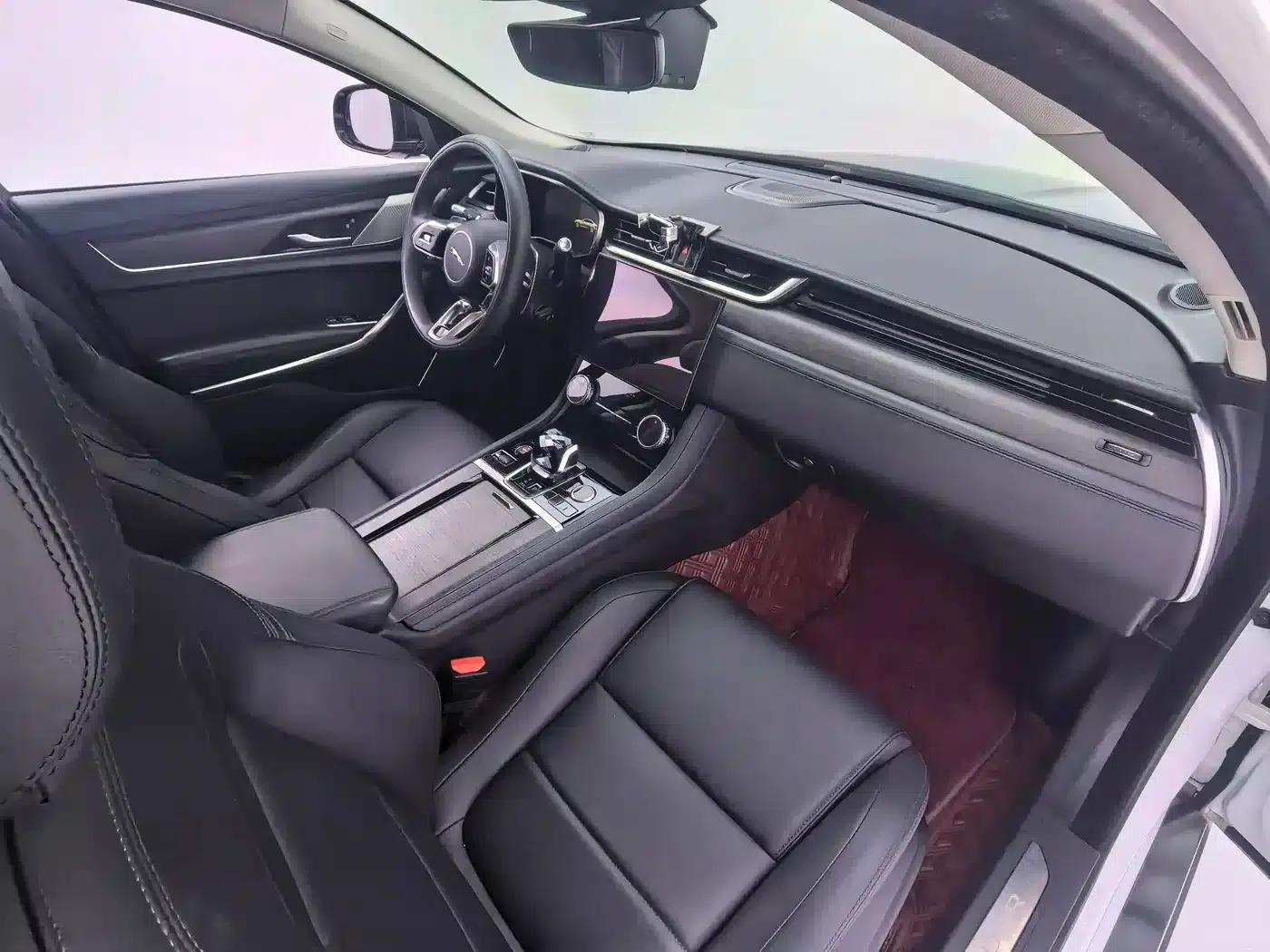 2021 Jaguar XFL 2.0T P200 2WD Elite Luxury Edition — миниатюра 6