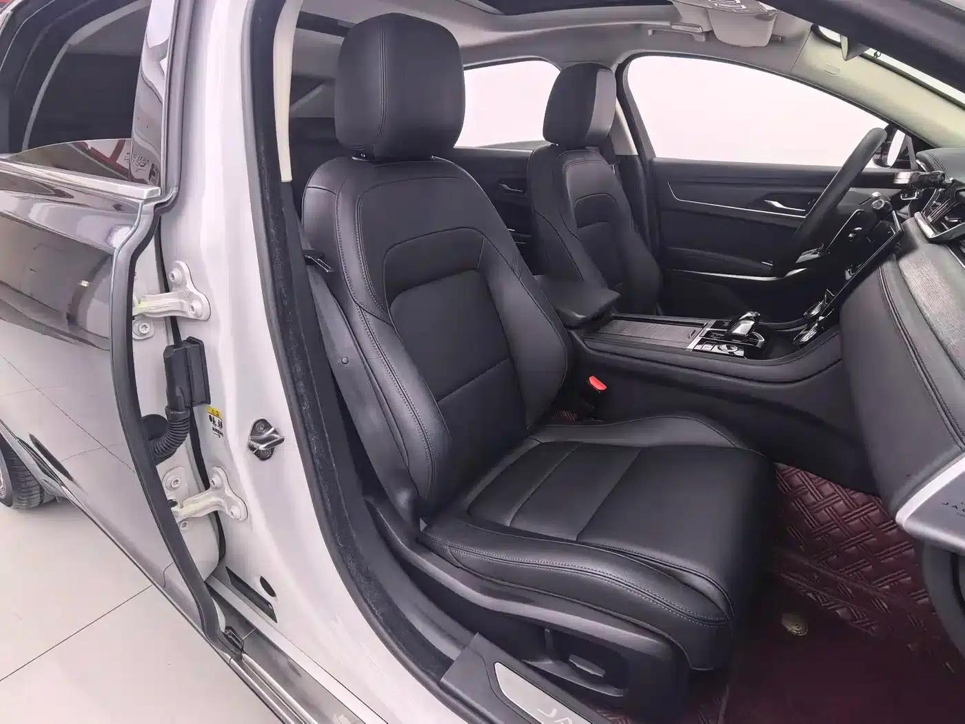 2021 Jaguar XFL 2.0T P200 2WD Elite Luxury Edition — миниатюра 7