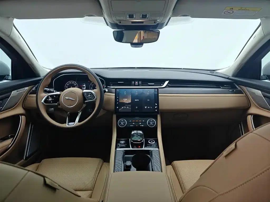 Jaguar XFL 2024 2.0T P250 2WD Luxury Edition — миниатюра 20