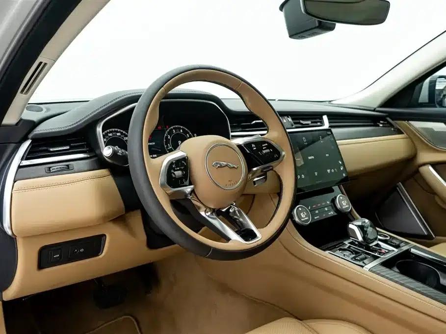 Jaguar XFL 2024 2.0T P250 2WD Luxury Edition — миниатюра 21