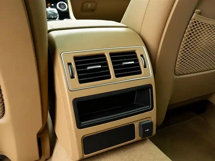 Jaguar XFL 2024 2.0T P250 2WD Luxury Edition — миниатюра 27