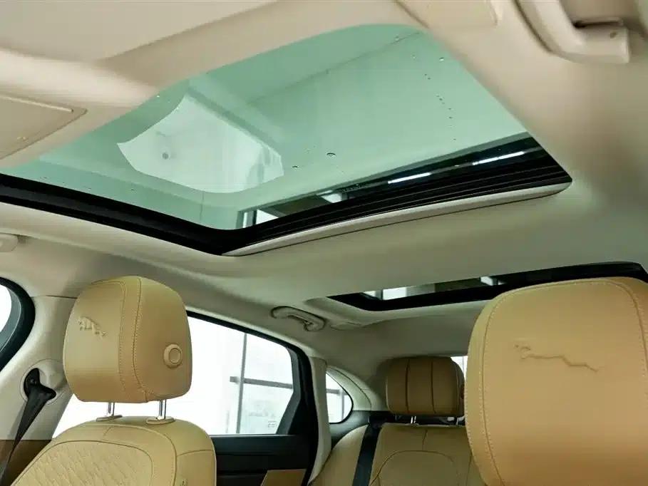 Jaguar XFL 2024 2.0T P250 2WD Luxury Edition — миниатюра 28
