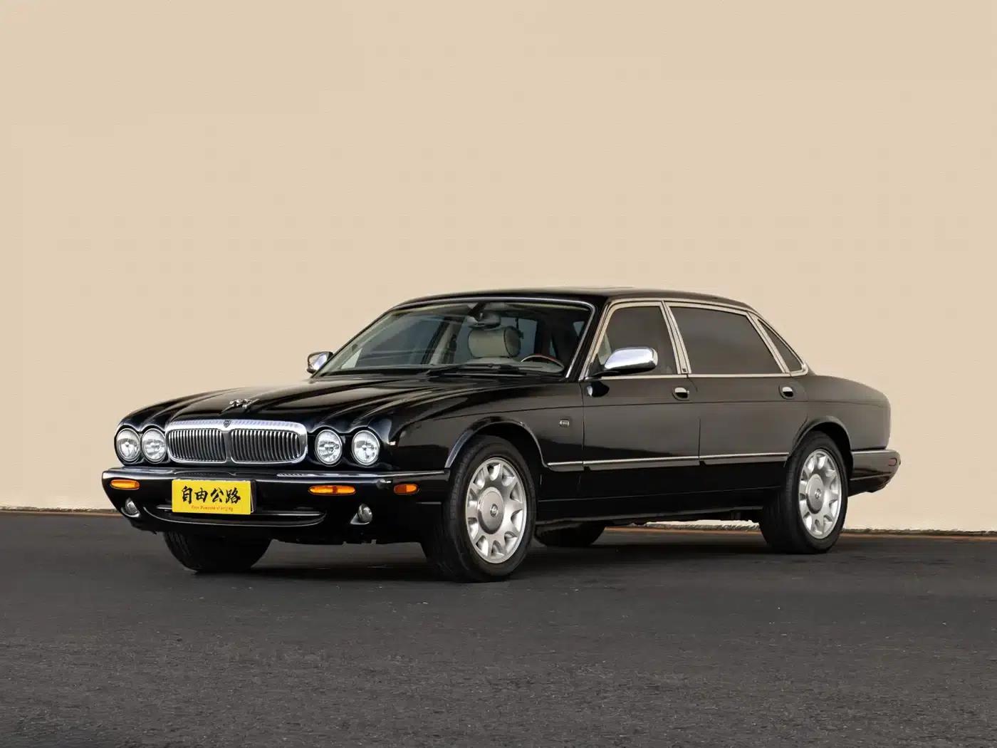 Jaguar XJ8 X308 2002 Vanden Plas North American Luxury Limited Edition — миниатюра 2