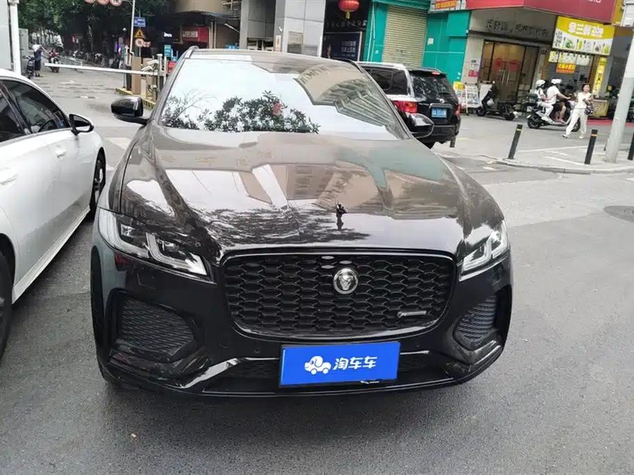 2024 Jaguar F-PACE P250 R-Dynamic SE — миниатюра 2