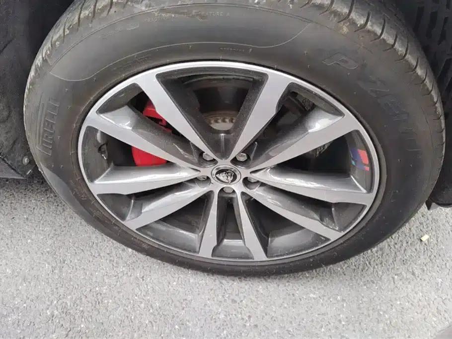 2024 Jaguar F-PACE P250 R-Dynamic SE — миниатюра 6