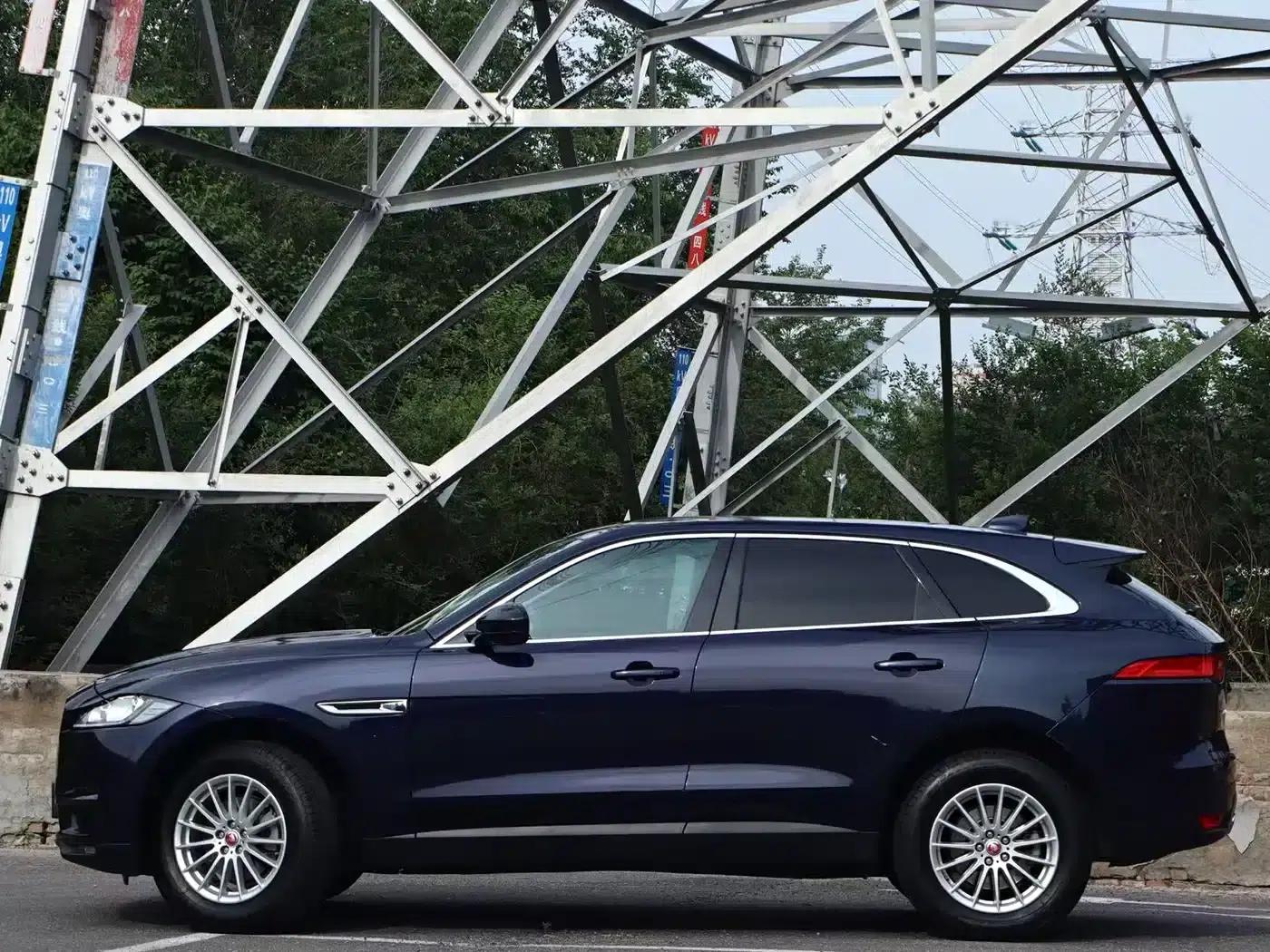 Jaguar F-PACE 2019 2.0T AWD Urban Luxury Edition — миниатюра 19