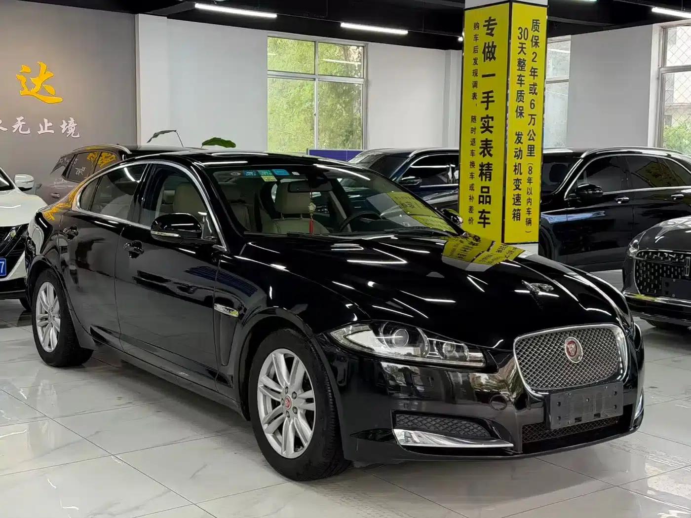 Jaguar XF 2015 XF 2.0T Elegance Edition — миниатюра 3