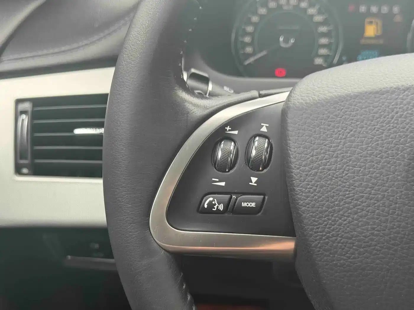Jaguar XF 2015 XF 2.0T Elegance Edition — миниатюра 13
