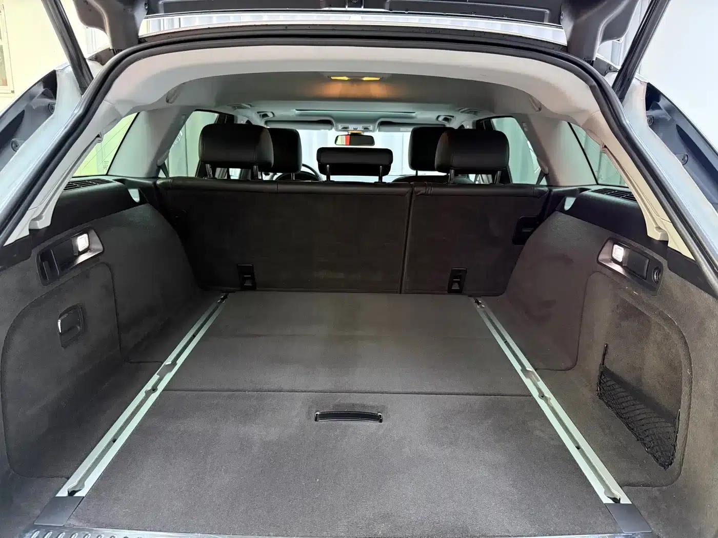 2015 Jaguar XF 2.0T Sportbrake Luxury Edition — миниатюра 16