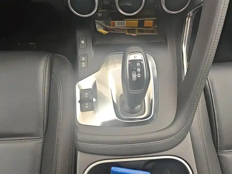 Jaguar E-PACE 2018 P200 (China VI Emission Standard) — миниатюра 16