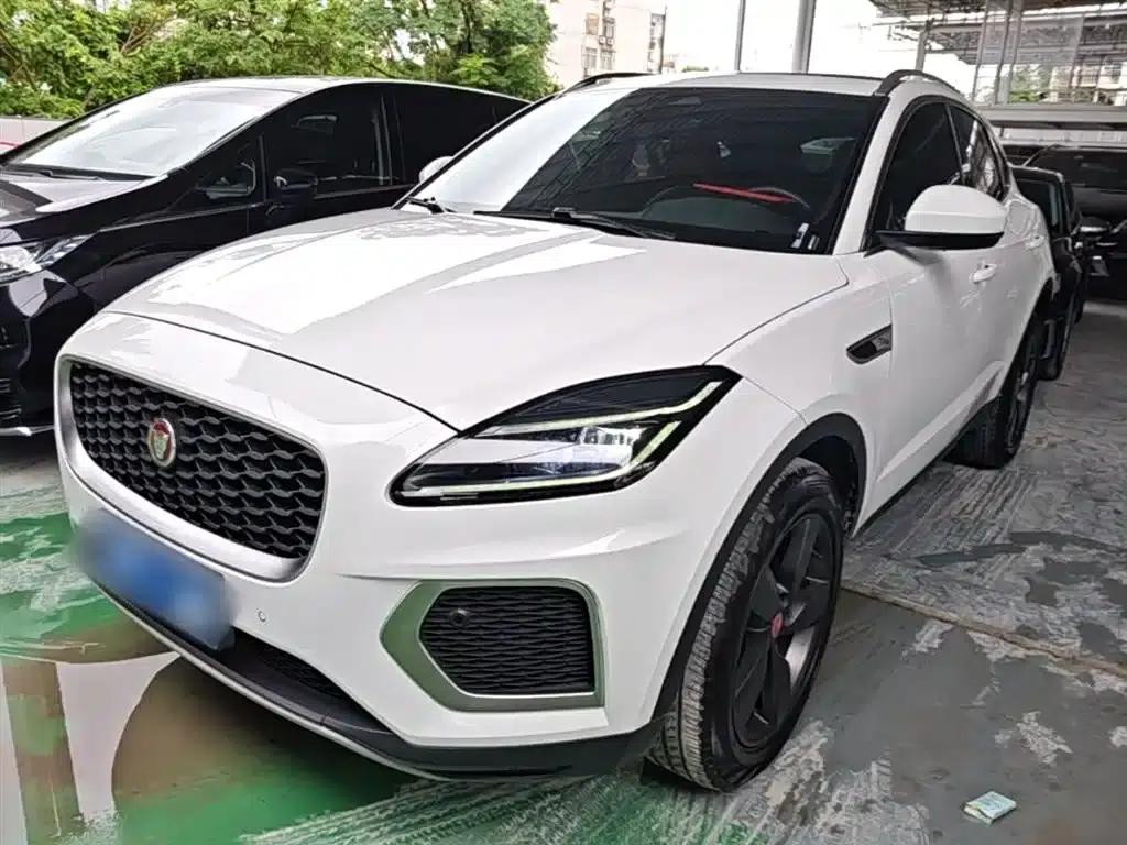 2024 Jaguar E-PACE R-DYNAMIC S — миниатюра 1