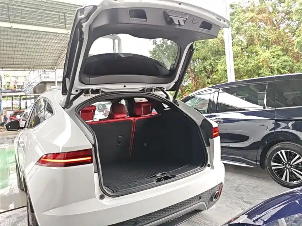 2024 Jaguar E-PACE R-DYNAMIC S — миниатюра 19