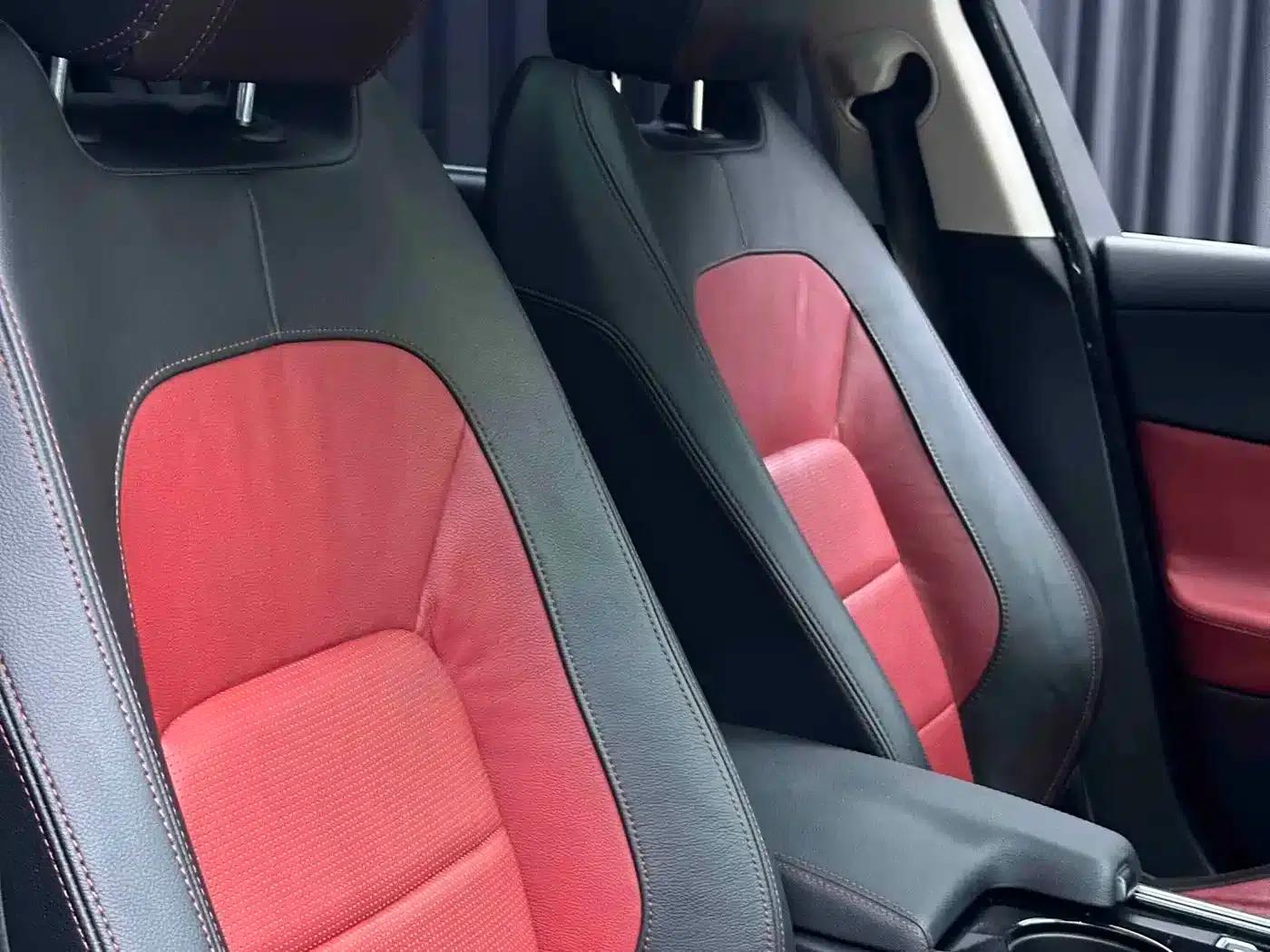 Jaguar XE 2015 2.0T 200PS R-Sport — миниатюра 14