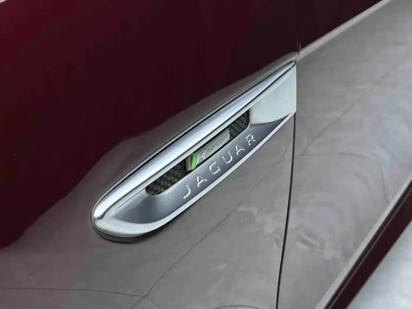 Jaguar XE 2015 2.0T 200PS R-Sport — миниатюра 5