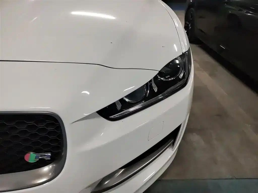Jaguar XE 2015 2.0T 200PS R-Sport — миниатюра 24