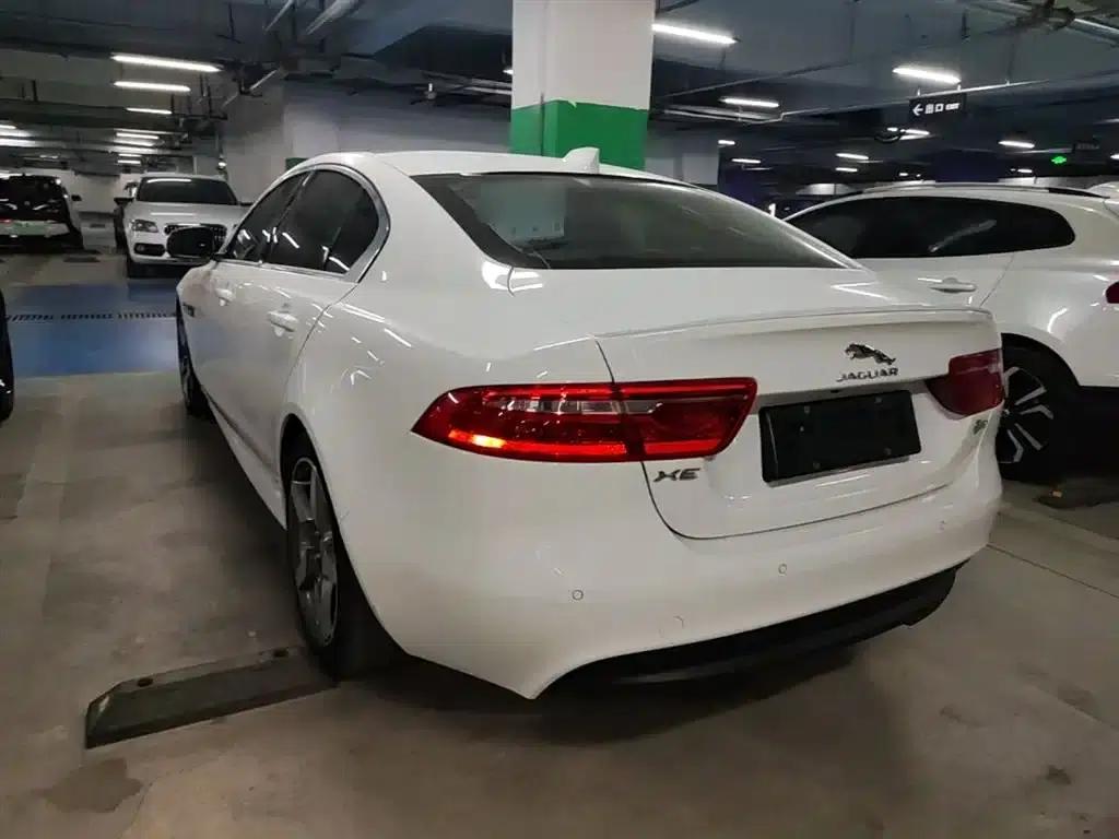 Jaguar XE 2015 2.0T 200PS R-Sport — миниатюра 5