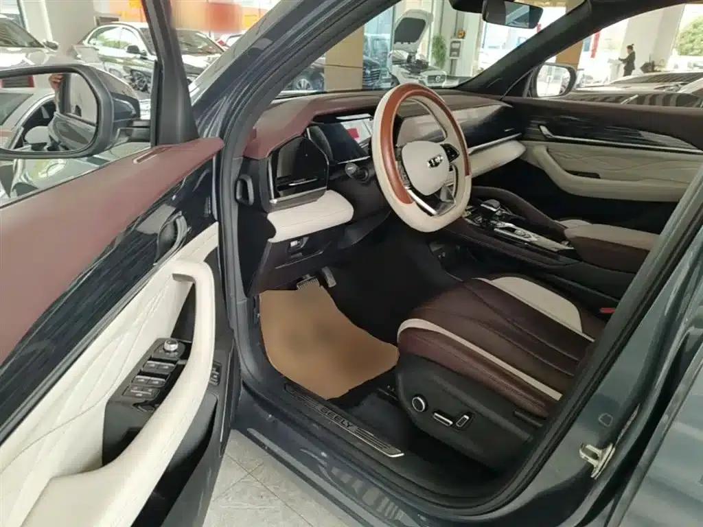 Geely Xingyue L 2021 2.0TD DCT EVO 2WD Premium Edition — миниатюра 16
