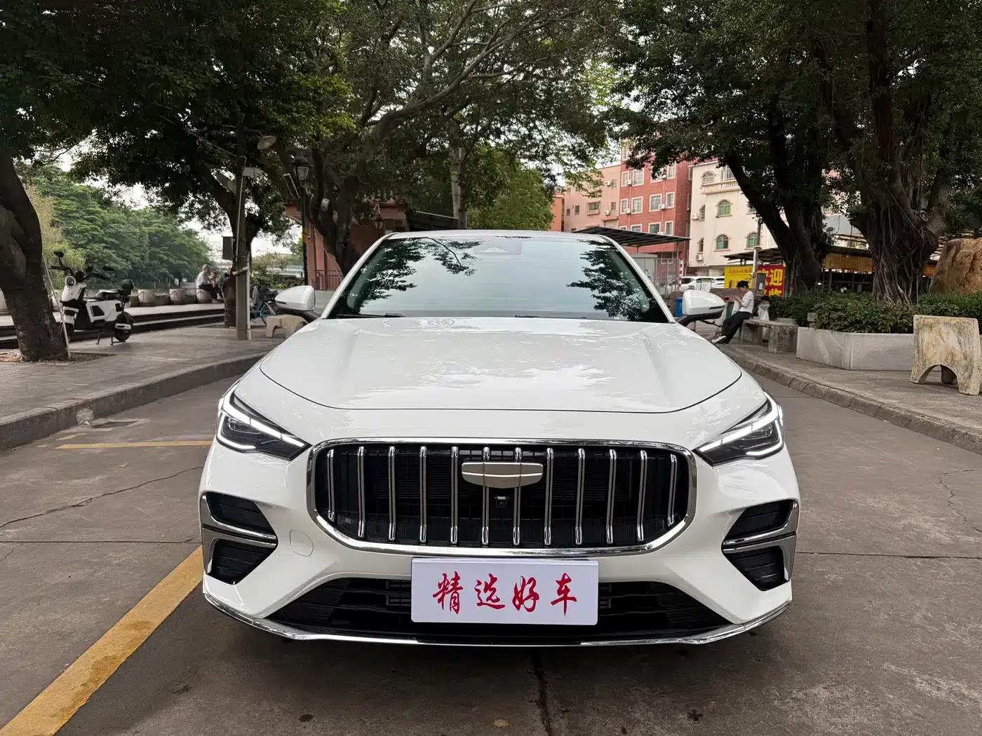 Geely Emgrand 2026 5th Generation 1.5T DCT Premium Edition — миниатюра 2