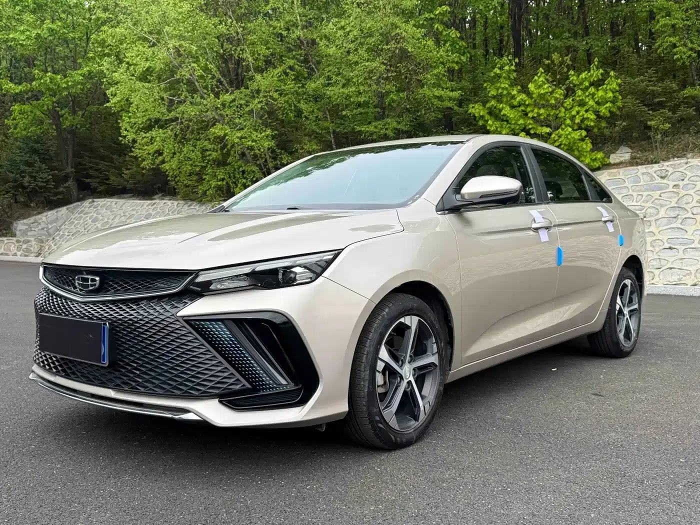 Geely Emgrand 2022 4th Generation 1.5L CVT Premium — миниатюра 1