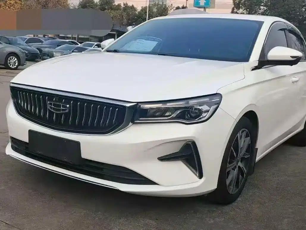 Geely Emgrand 2022 4th Generation 1.5L CVT Luxury Edition — миниатюра 1