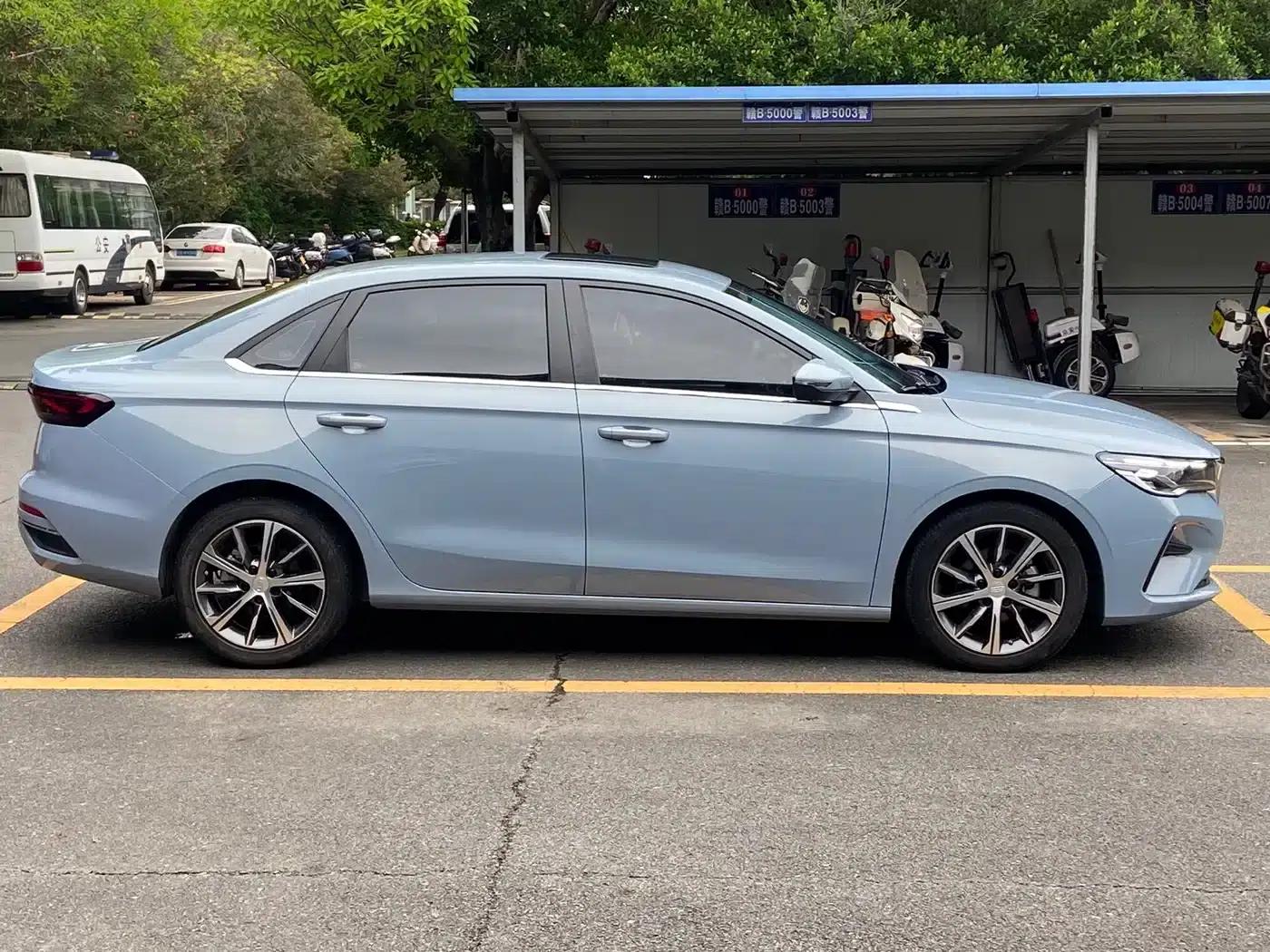 Geely Emgrand 2023 4th Generation Champion Edition 1.5L CVT Flagship Model — миниатюра 7