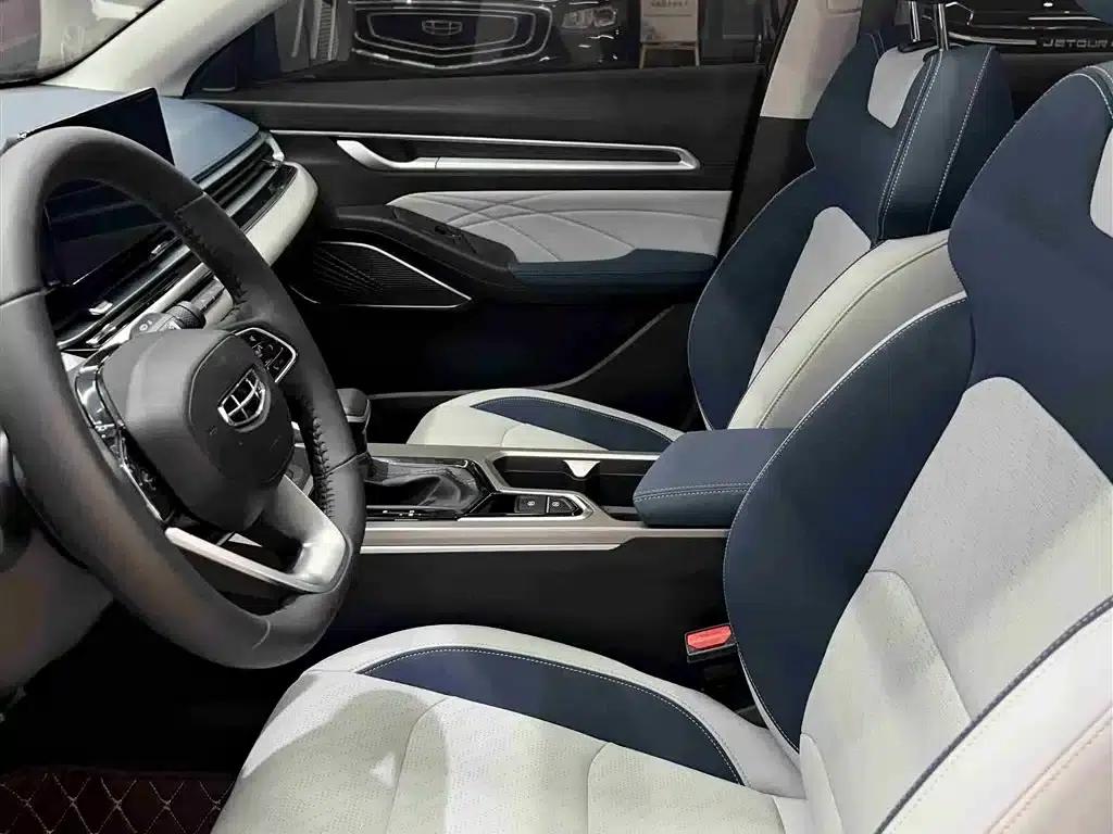Geely Emgrand 2022 4th Generation 1.5L CVT Premium — миниатюра 8