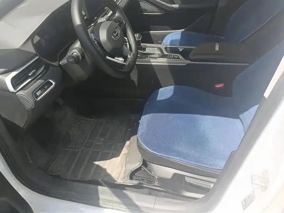 Geely Emgrand 2023 4th Generation Champion Edition 1.5L CVT Luxury — миниатюра 9
