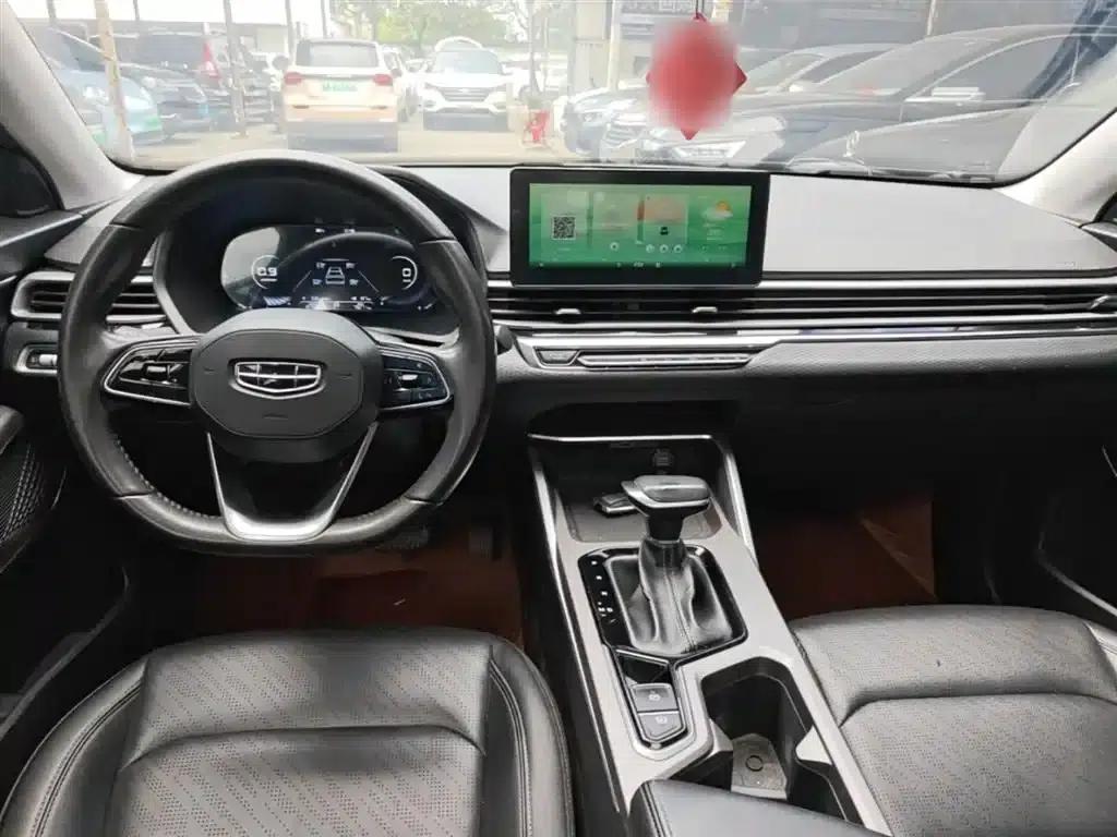 Geely Emgrand 2022 4th Generation 1.5L CVT Premium — миниатюра 10