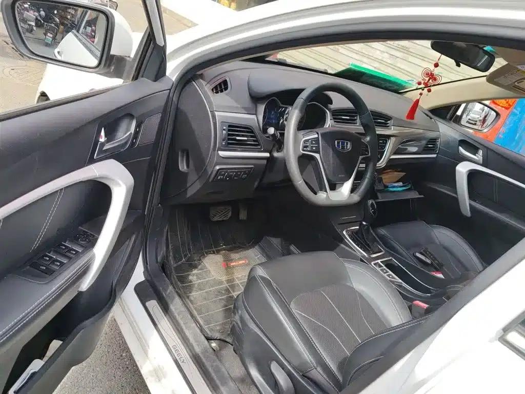 Geely Emgrand 2017 Sedan Million Edition 1.5L CVT Upward Connected Version — миниатюра 14