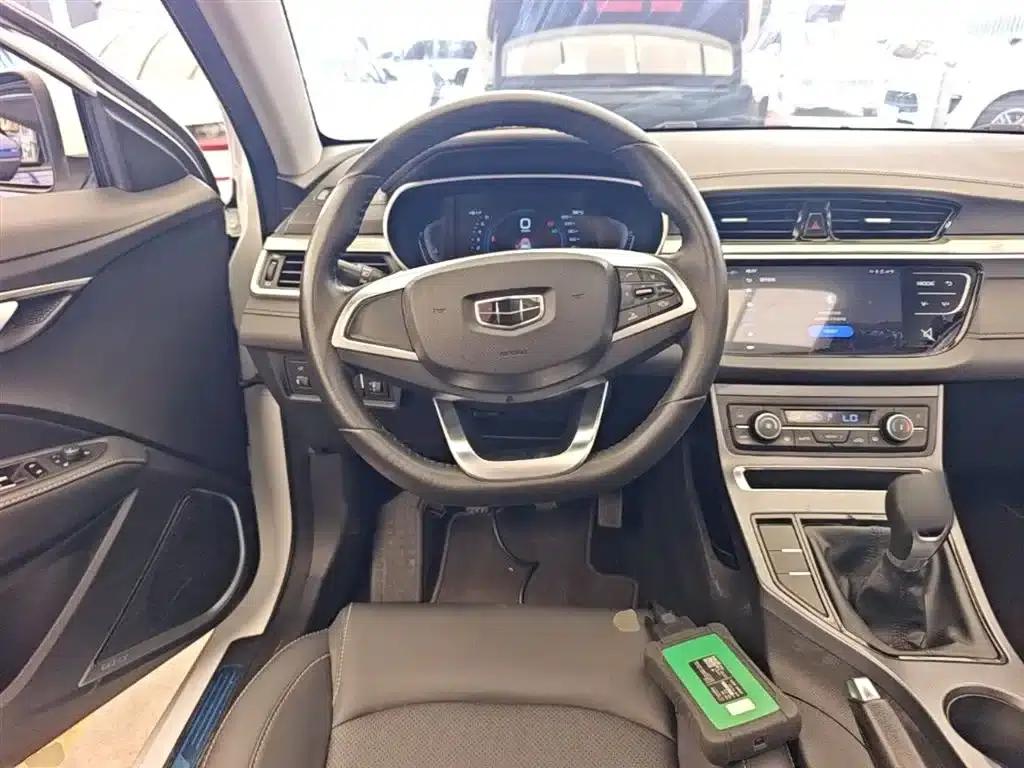 Geely Emgrand 2019 Leading Edition 1.5L Manual Upward Connected Model (National V Emission Standard) — миниатюра 11