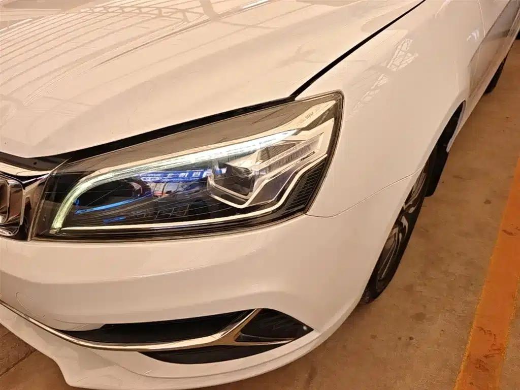 Geely Emgrand 2019 Leading Edition 1.5L Manual Upward Connected Model (National V Emission Standard) — миниатюра 24