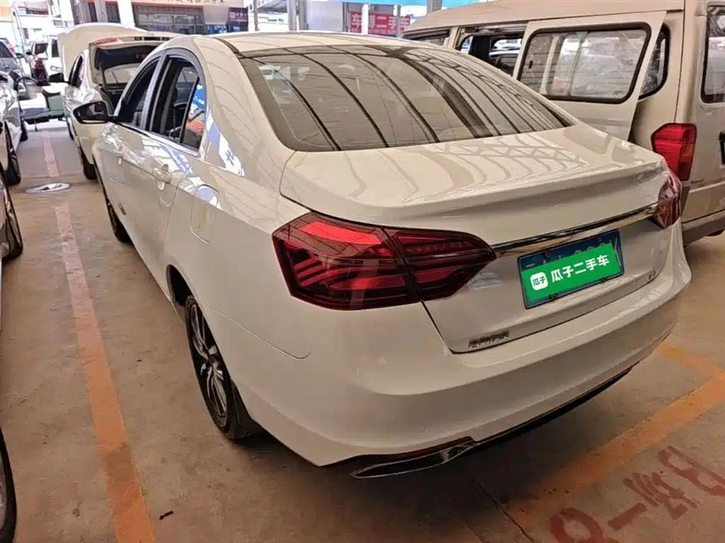 Geely Emgrand 2019 Leading Edition 1.5L Manual Upward Connected Model (National V Emission Standard) — миниатюра 5