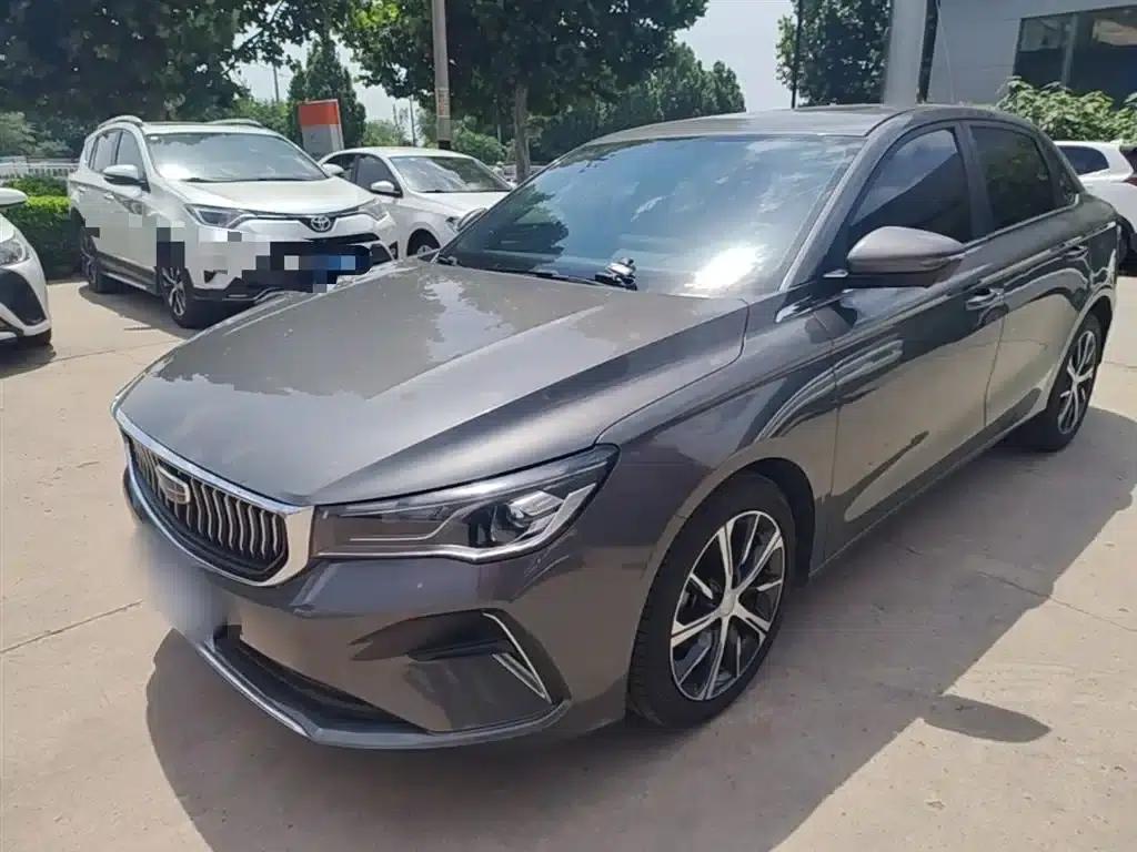 Geely Emgrand 2022 4th Generation 1.5L CVT Premium — миниатюра 1