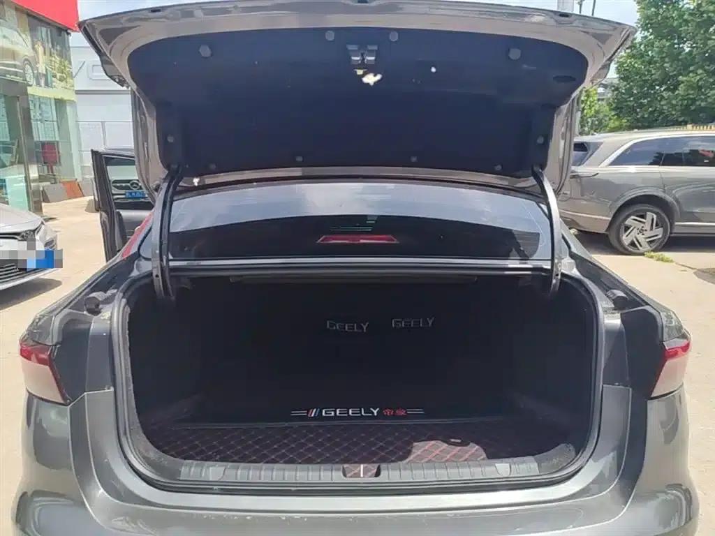 Geely Emgrand 2022 4th Generation 1.5L CVT Premium — миниатюра 19