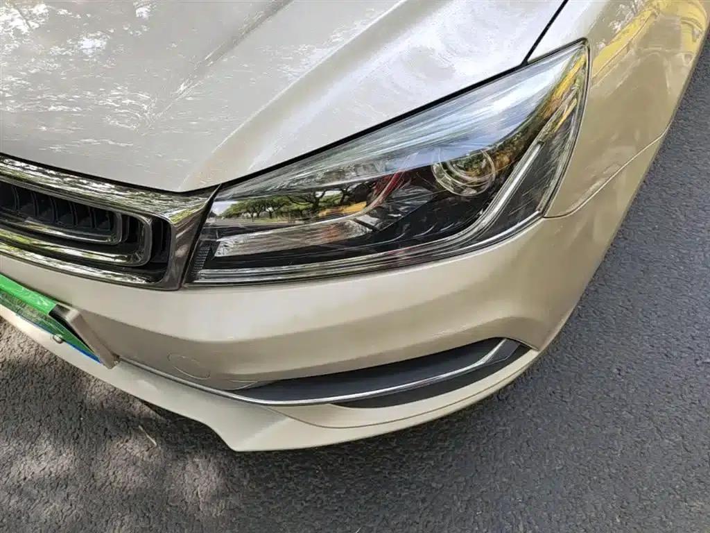 Geely Emgrand 2018 1.5L Manual Upward Connected Edition — миниатюра 24