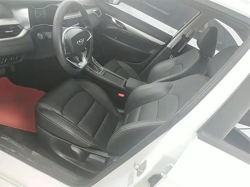 Geely Emgrand 2020 1.5L CVT Luxury Edition — миниатюра 15