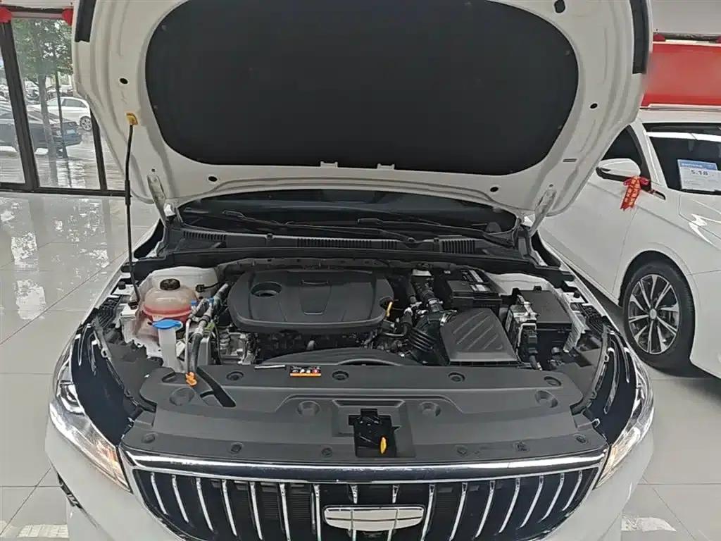 Geely Emgrand 2025 4th Generation 1.5L CVT Premium — миниатюра 20