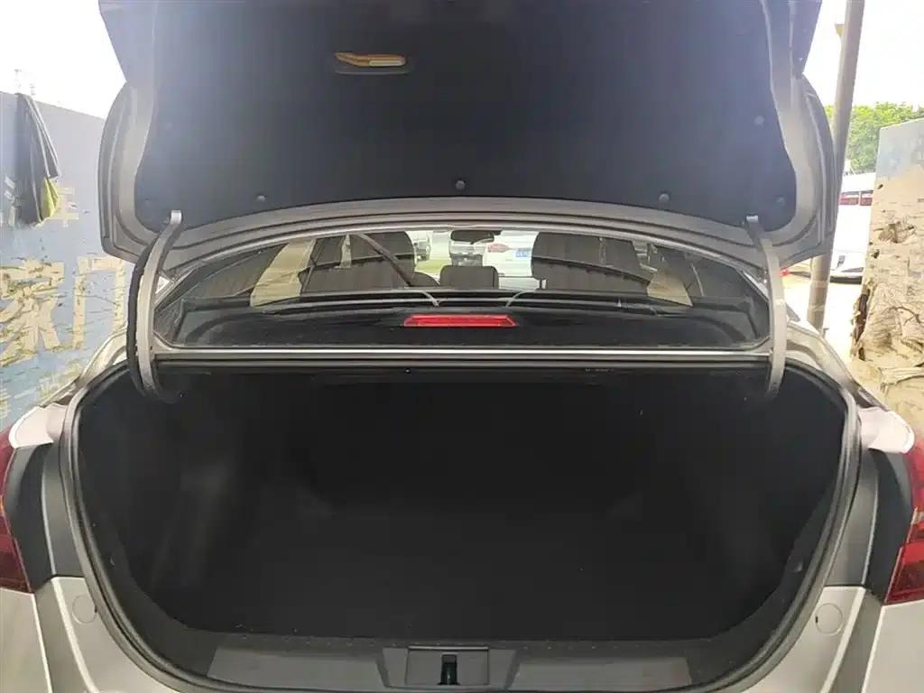 Geely Emgrand 2018 1.5L CVT Upward Connected Edition — миниатюра 19