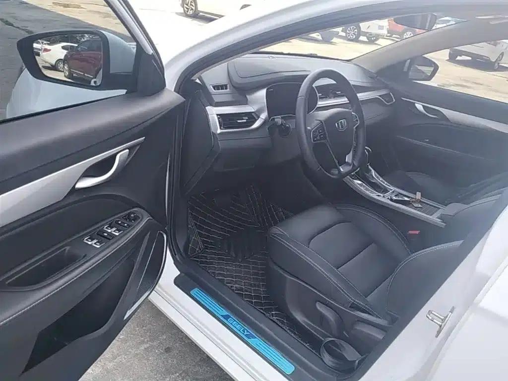 Geely Emgrand 2018 1.5L CVT Upward Connected Edition — миниатюра 16