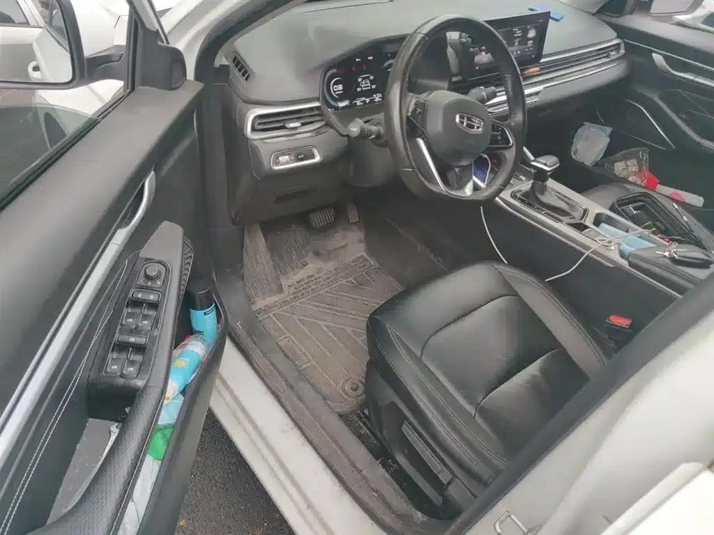 Geely Emgrand 2022 4th Generation 1.5L CVT Premium — миниатюра 14