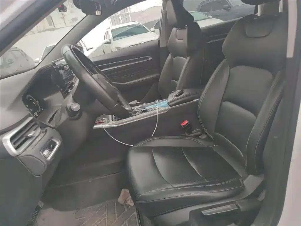 Geely Emgrand 2022 4th Generation 1.5L CVT Premium — миниатюра 8