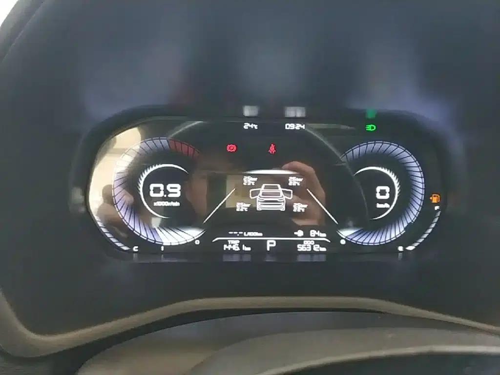 Geely Emgrand 2022 4th Generation 1.5L CVT Premium — миниатюра 12