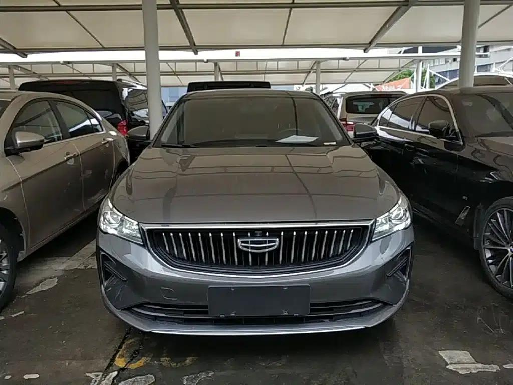Geely Emgrand 2022 4th Generation 1.5L CVT Premium — миниатюра 3