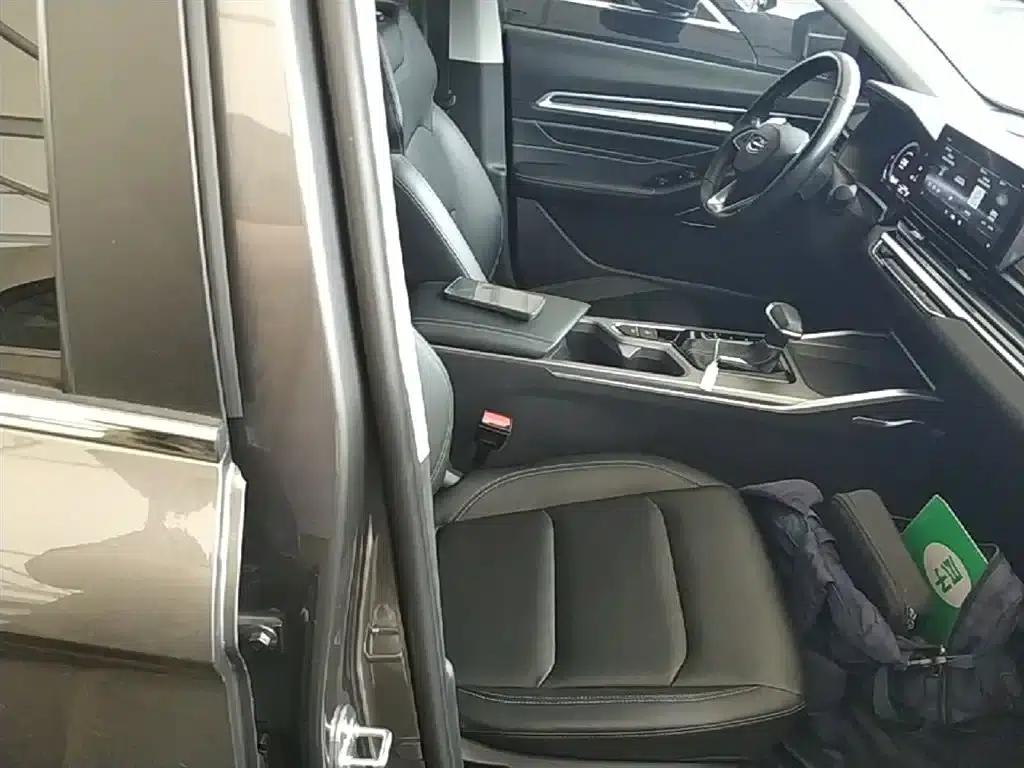 Geely Emgrand 2022 4th Generation 1.5L CVT Premium — миниатюра 25