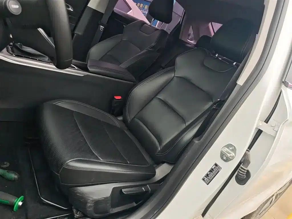 Geely Emgrand 2022 4th Generation 1.5L CVT Premium — миниатюра 15