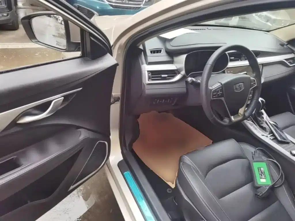 Geely Emgrand 2018 1.5L CVT Upward Connected Edition — миниатюра 16