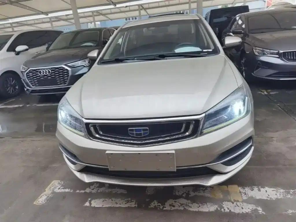 Geely Emgrand 2018 1.5L CVT Upward Connected Edition — миниатюра 3
