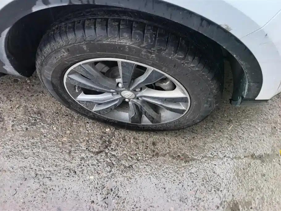 Geely Boyue 2016 1.8TD Automatic Intelligent Connectivity Model — миниатюра 6