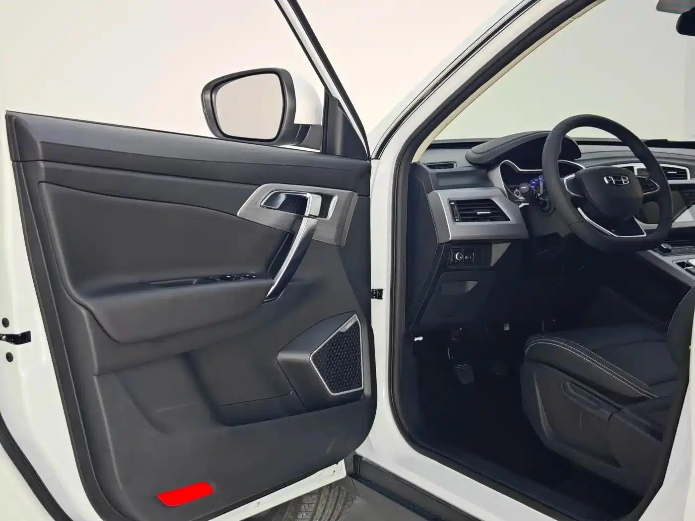 Geely Boyue 2021 Million Edition 1.8TD Manual 2WD Comfort Model — миниатюра 13